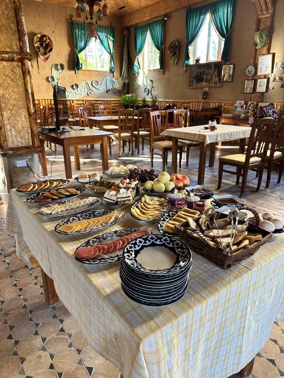 Hotel Latif Samarkand Exterior foto